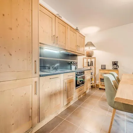 Apartment Les Balcons Etoiles - 4 Pieces Pour 8 Personnes 151